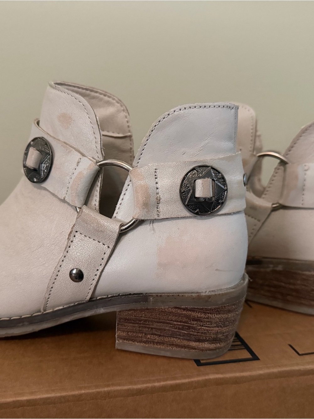 Chinese Laundry Cream Ankle Booties with Decorative Ring Hardware